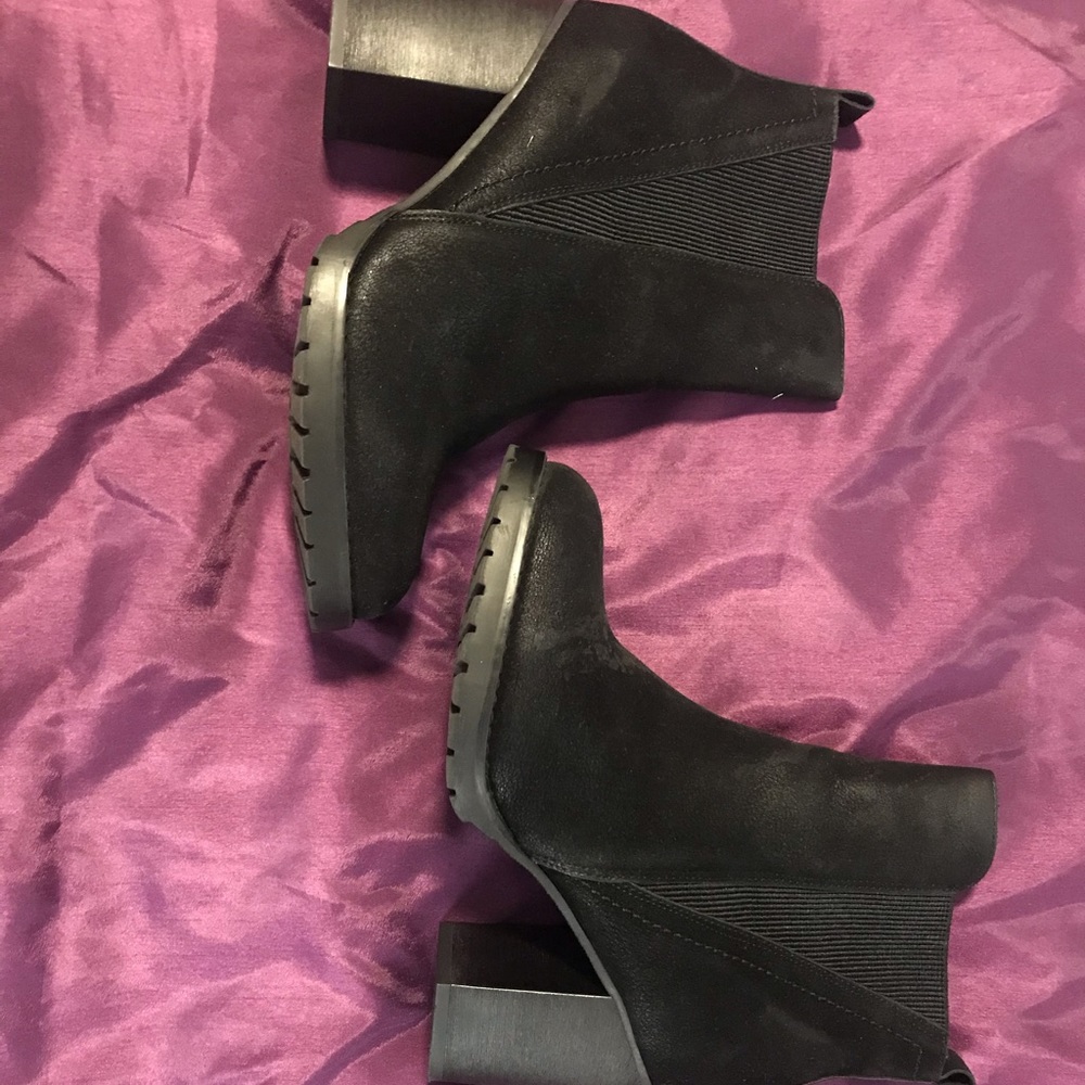 Black Boots